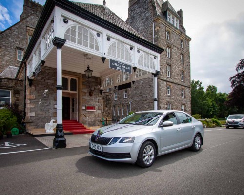 Pitlochry Taxi outside Atholl Palace hotel